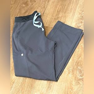 FIGS Men’s Charcoal Grey Scrub Pants, Medium